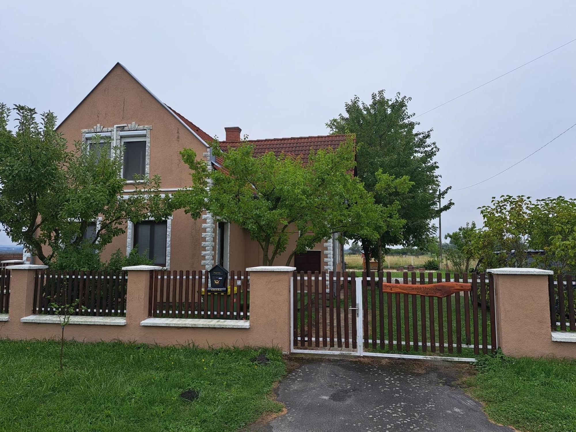 Berek Vendeghaz Fonyod Apartment Exterior photo